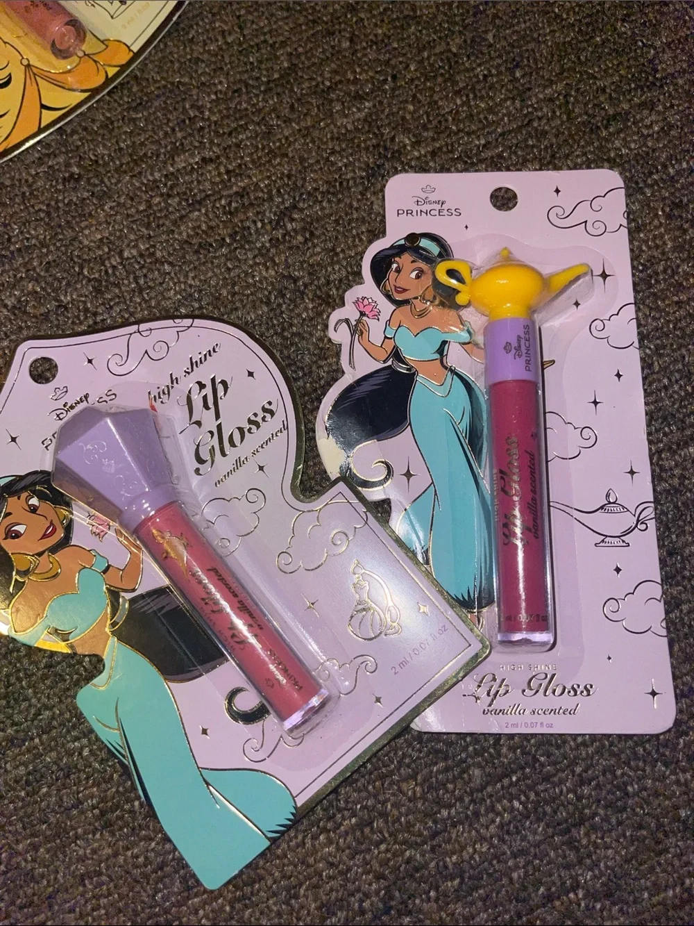 Disney Princess Lip Gloss Set - Assorted Shades (vanilla scented)
